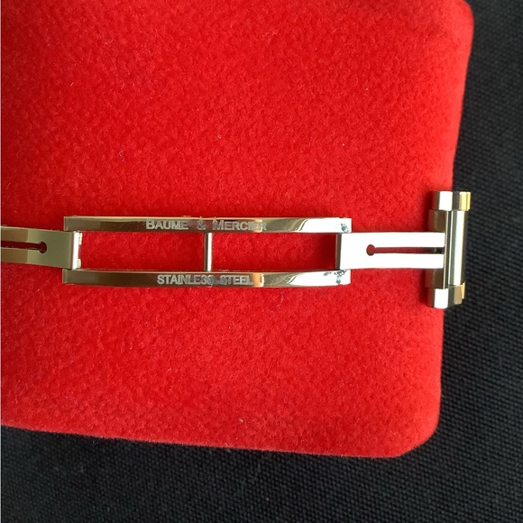 GORGEOUS ladies BAUME MERCIER DIAMANT watch 🔥🔥🔥🔥 - Picture 9 of 12